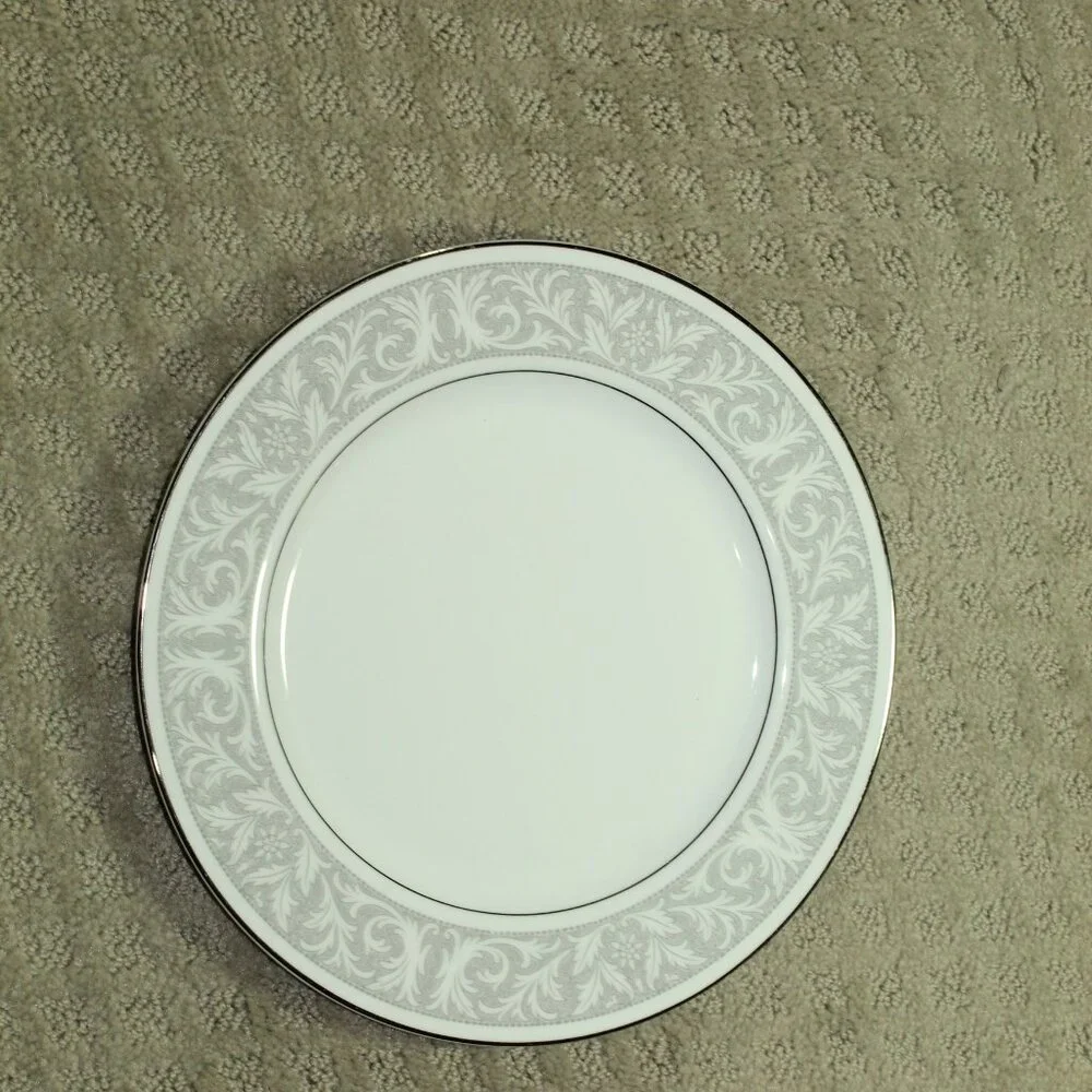 Set of 4 Imperial China by W. Dalton 6571 Whitney Pattern 10 5/8